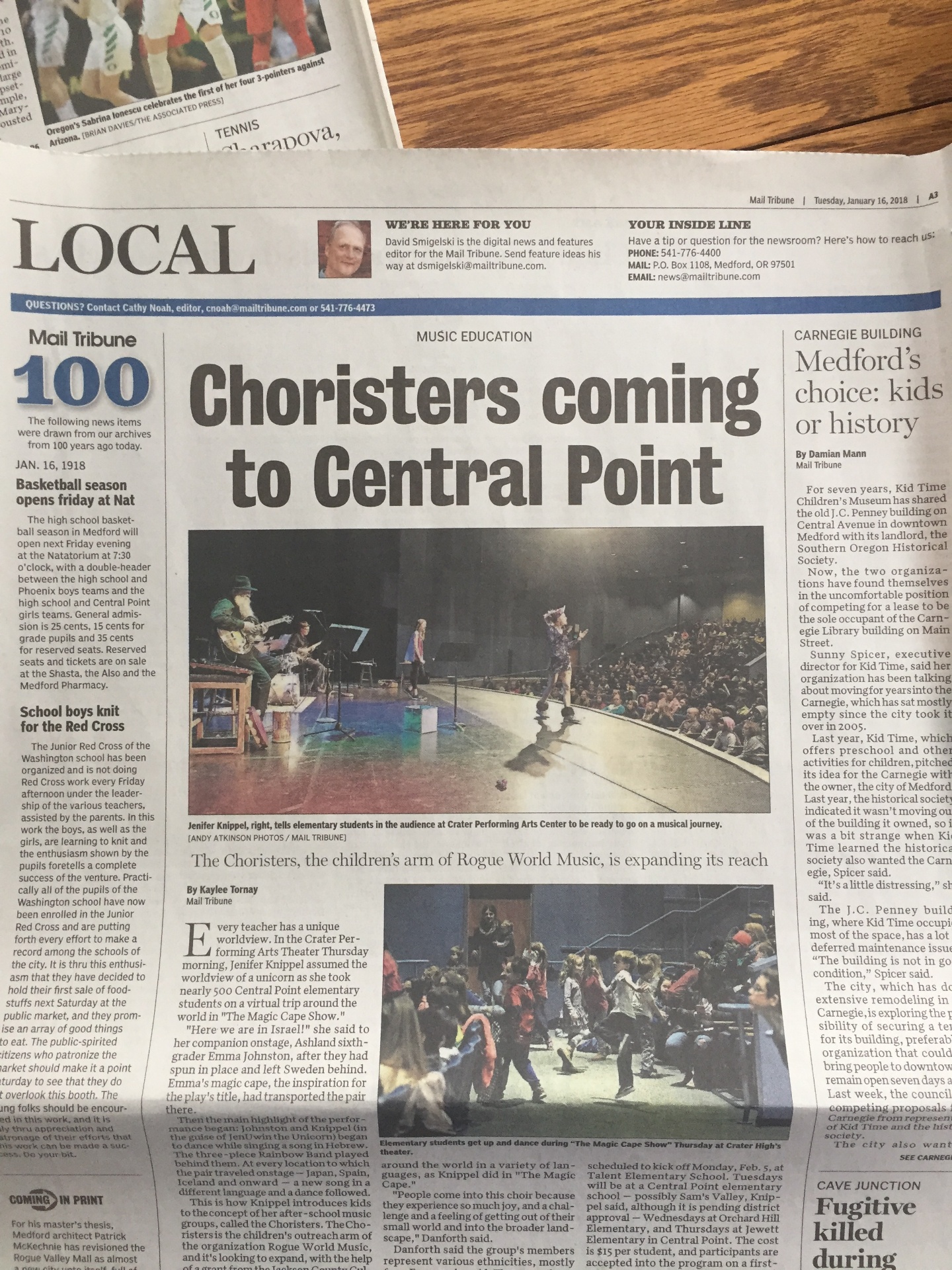 Mail Tribune feature: Choristers coming to Central Point — The Magic Cape Show with Rogue World Music